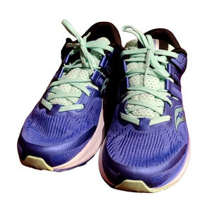 Saucony Ever Run 150 Series EUC ❤️